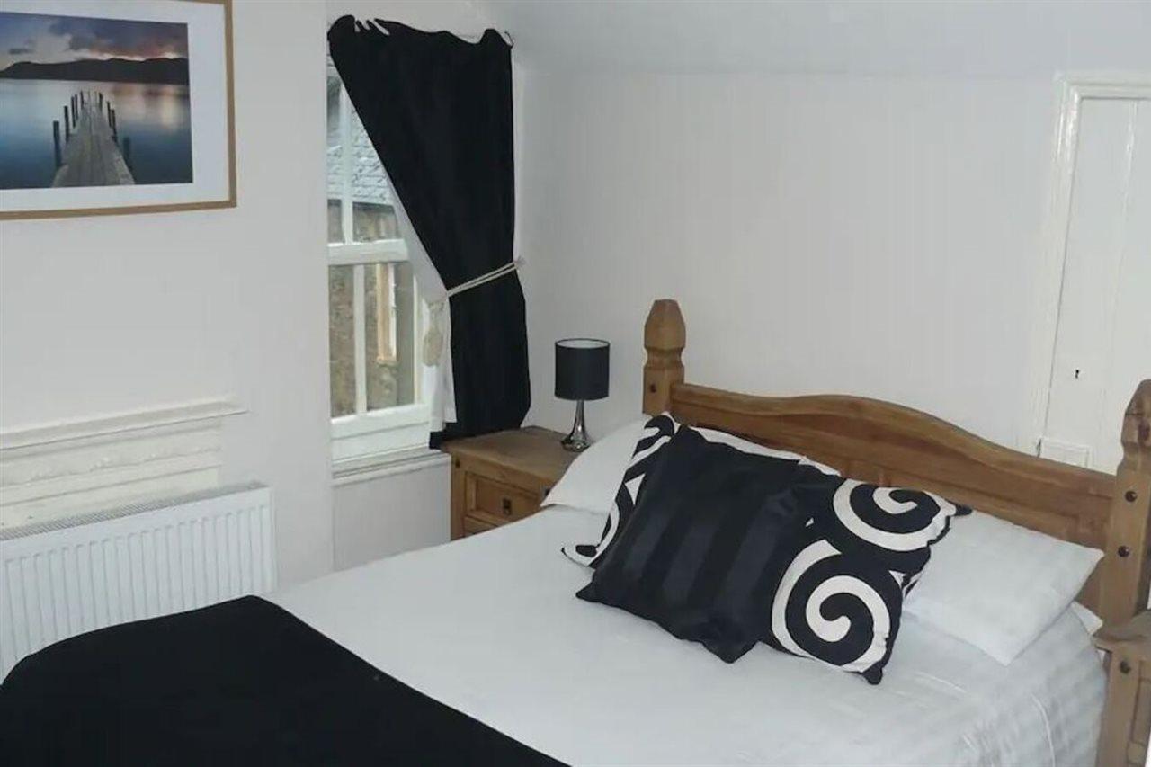 The Shrubbery Hotel Shepton Mallet Eksteriør billede